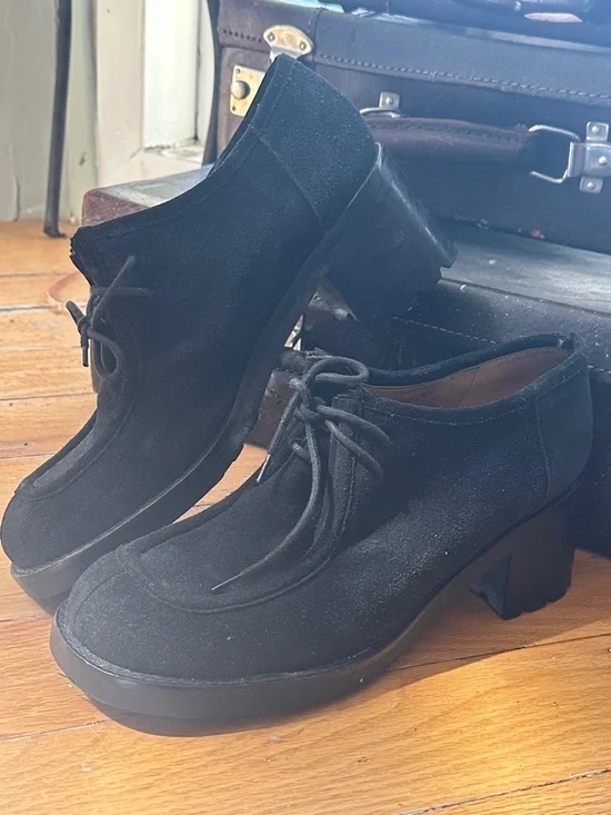 Vintage J. Crew Black Suede Lace-Up Block Heel shoes - Picture 11 of 15